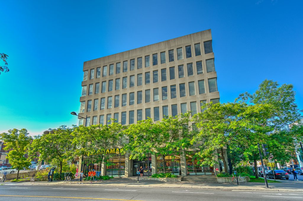 5858 CôtedesNeiges Fairway Group